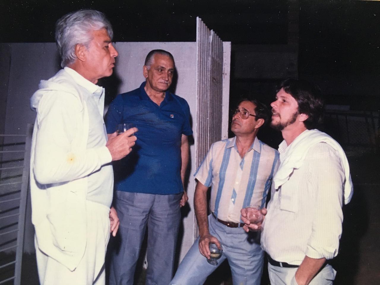 Inauguração do escritório, em 1986