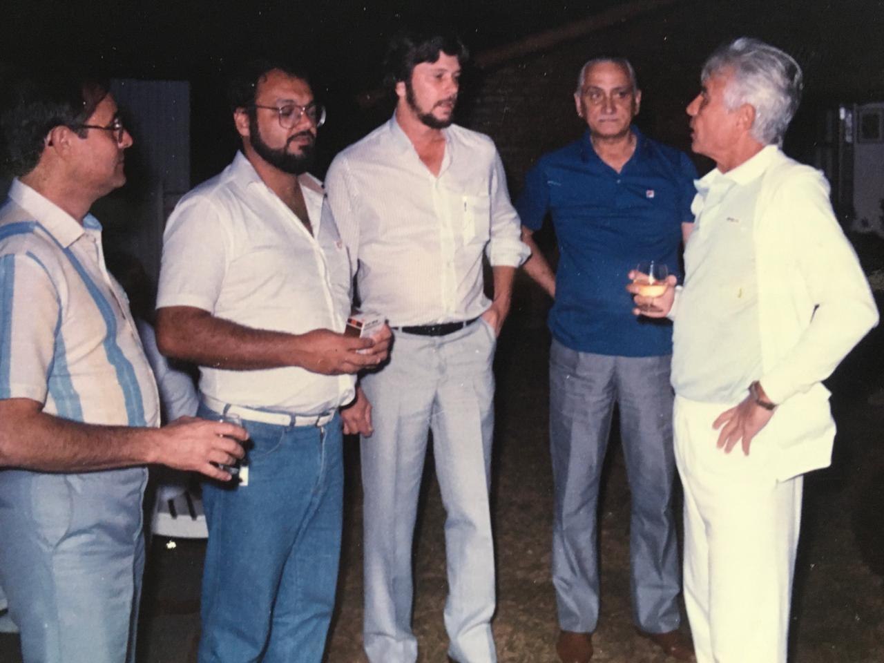 Inauguração do escritório, em 1986